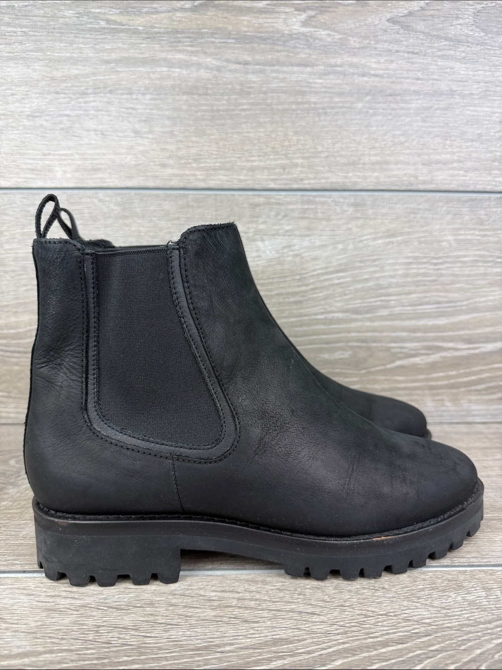 Thursday Boot Co “The Legend” Women’s Sz 8.5 Black Matte Leather Chelsea Boots